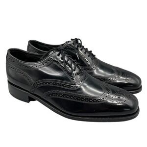 Florsheim Shoes Mens 9.5D Leather Wingtip Oxford Heritage Executive Classic Fit